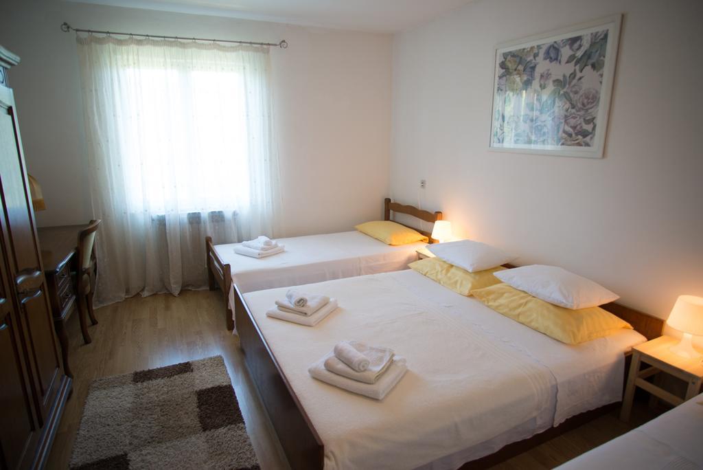 Apartment Bibo Grubine Bagian luar foto